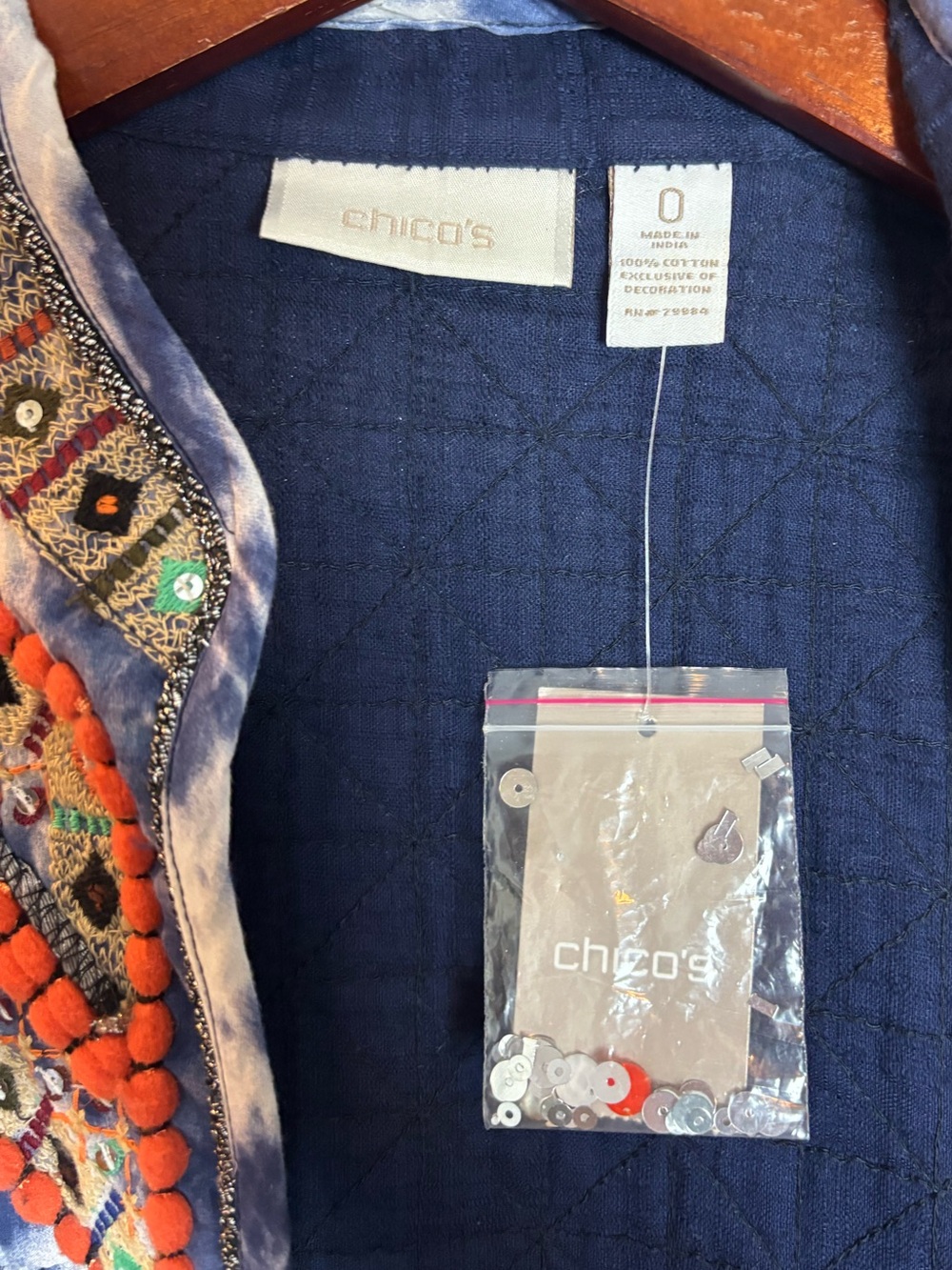 NEW Chico's Artisan Embellished Blue Tie Dye Quilted Jacket Small 4 Artsy Boho - Picture 9 of 16